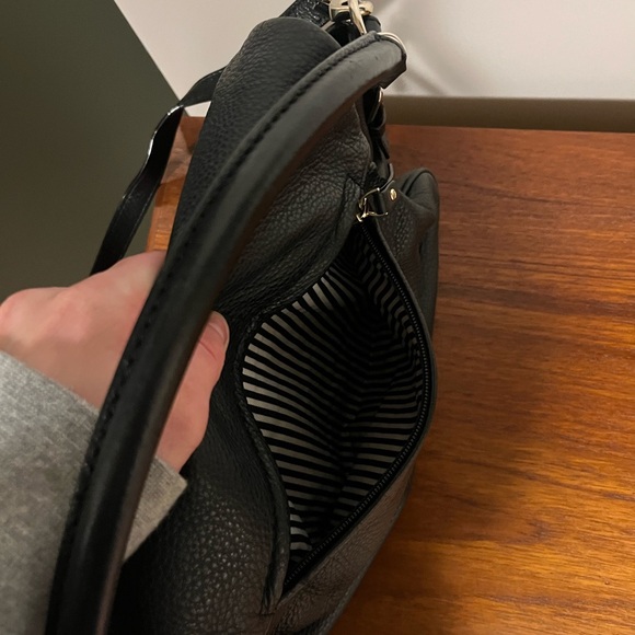 Kate Spade Genuine Leather purse - Picture 3 of 5